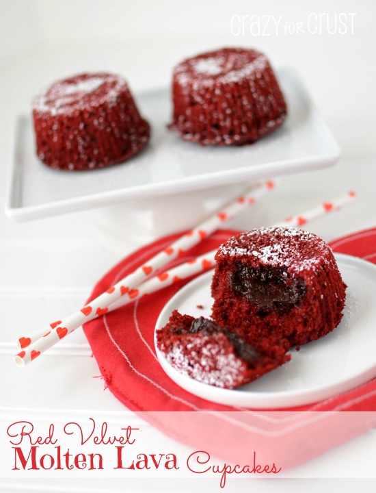 Red Velvet motlen lava cake